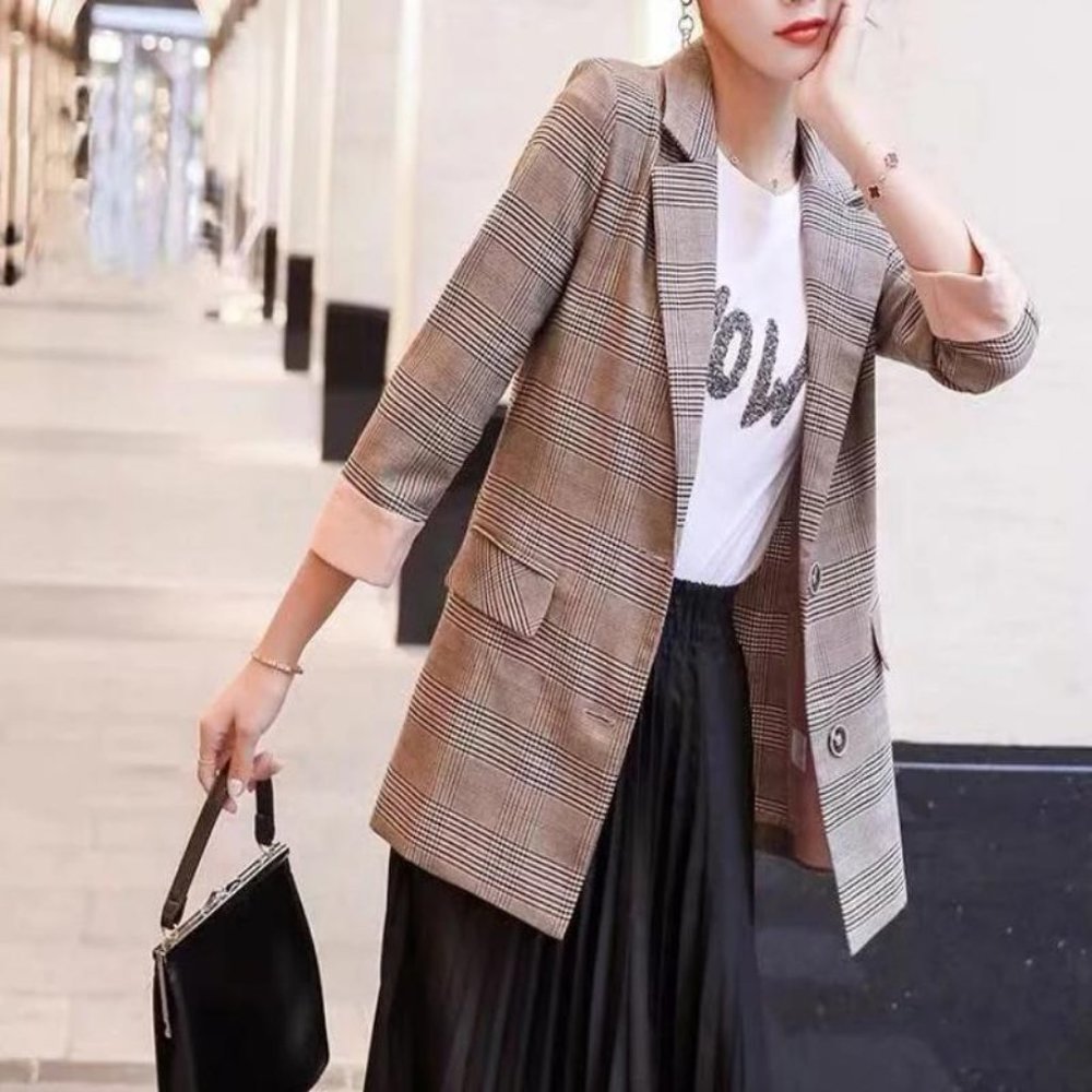 Luna Blazer with 3/4 Sleeves (Checkered Pattern)